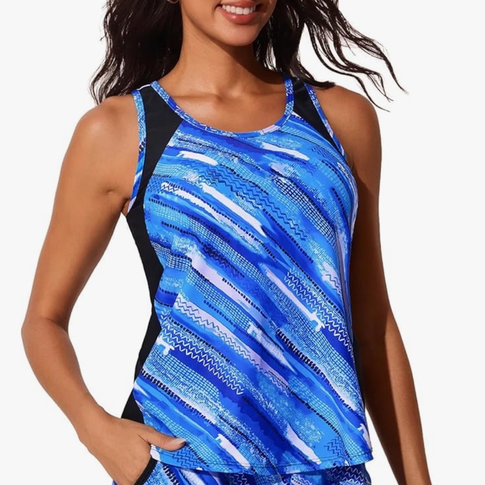 Summer Mae Blue Patterned tankini top Swimsuit NWOT